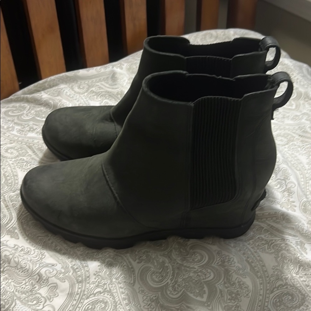 Sorel Joan of Arctic
